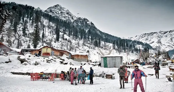 skiing in kullu manali