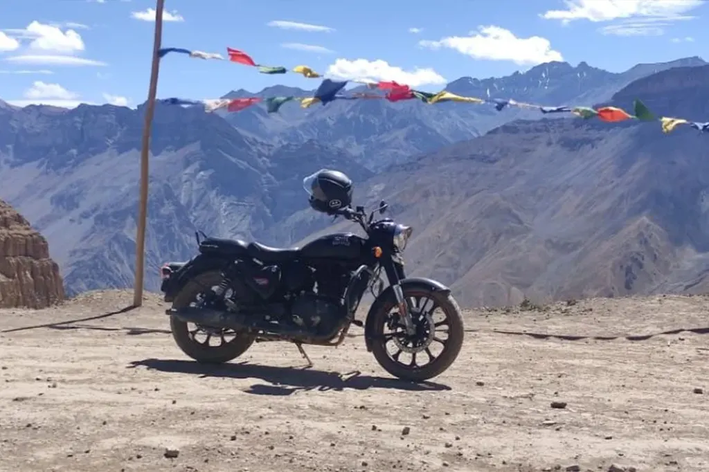 Bike & Scooty Ride in Manali