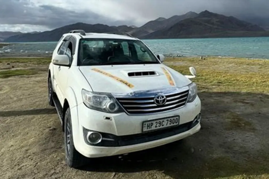 Self Drive Car Rental in Manali Jimny, Thar, Fortuner & SUV Hire